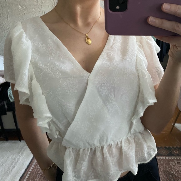 Ruffled white blouse from dynamite - Picture 3 of 5